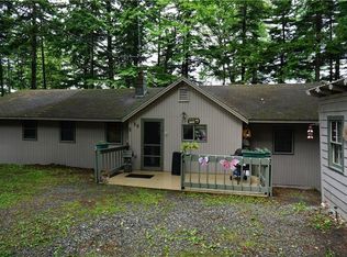 25 Duck Ln, Rockwood, ME 04478