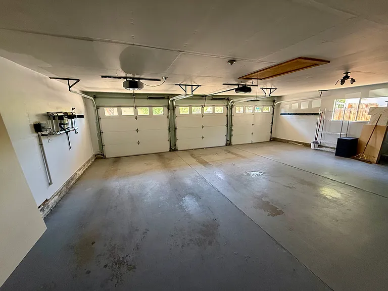 898 Pebble Beach Way — Photo 14