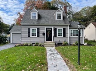 22 Westbrook Rd, Worcester, MA 01602