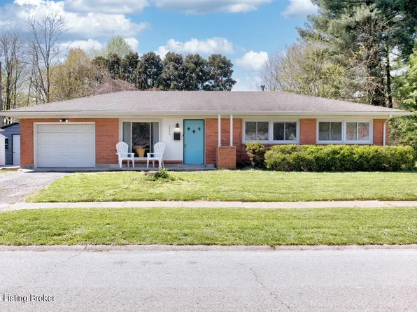 3520 Terrier Ln, Louisville, KY 40218