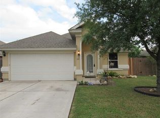 1881 Stone Field Ln, Laredo, TX 78045