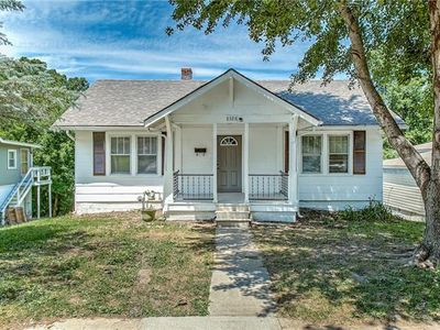 9328 E 15th St S, Independence, MO, 64052