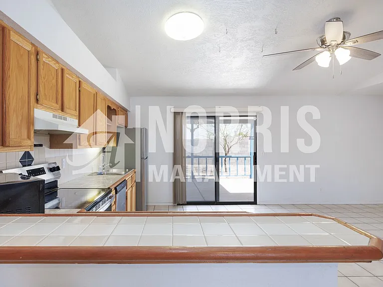 9254 W Pineveta Dr — Photo 8