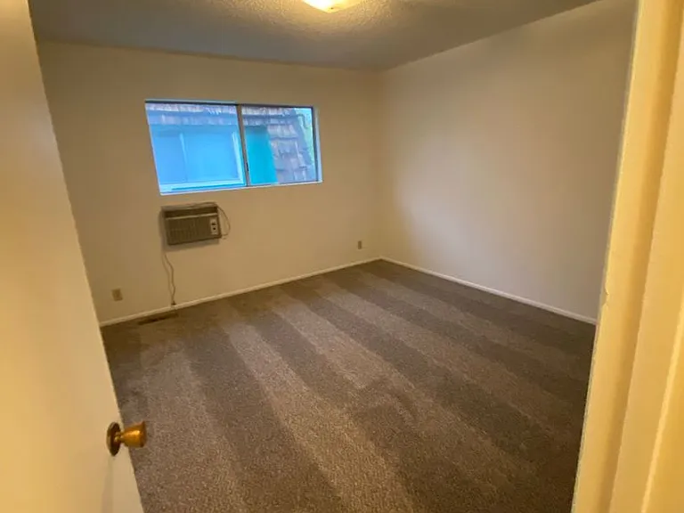 2966 Salem Pl — Photo 7