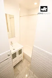 Rented by Jonis Realty