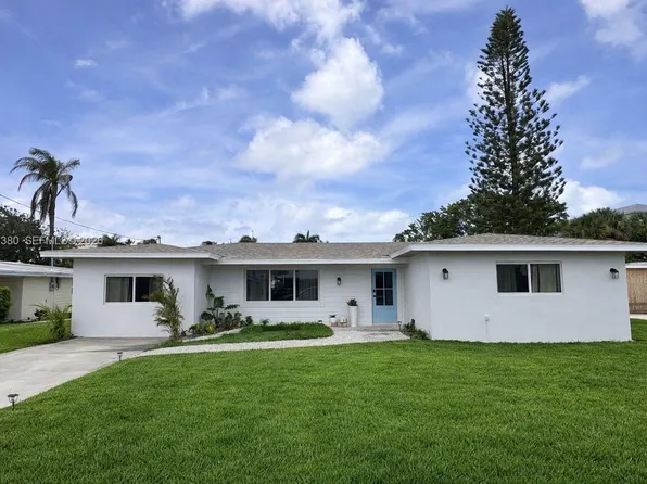 1240 Binney Dr, Fort Pierce, FL 34949
