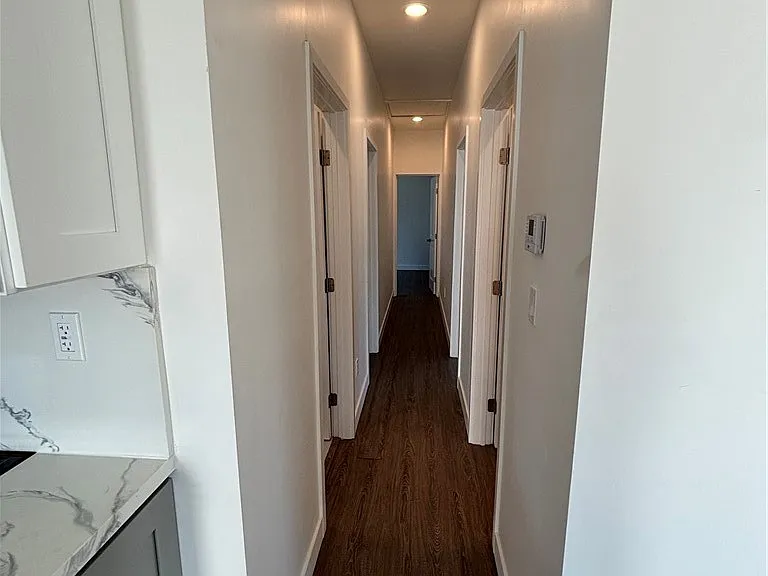 1664 Glen Ave — Photo 16
