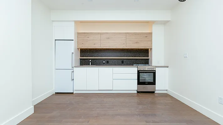 Rented by Nooklyn NYC LLC | media 47