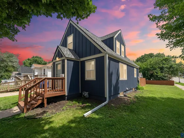 130 S Lyndale Ave, Sioux Falls, SD 57104