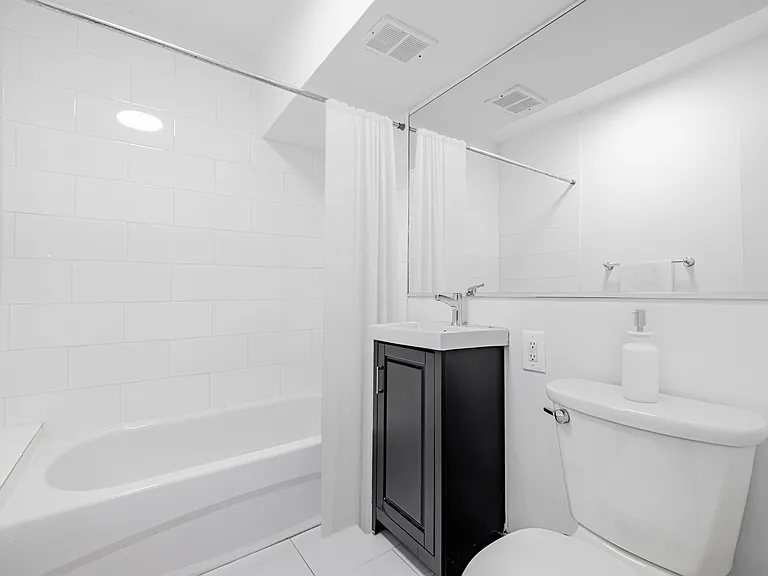 655 Briar Hill Ave — Photo 10