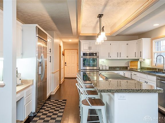 5th image of 4471 Erica Ct