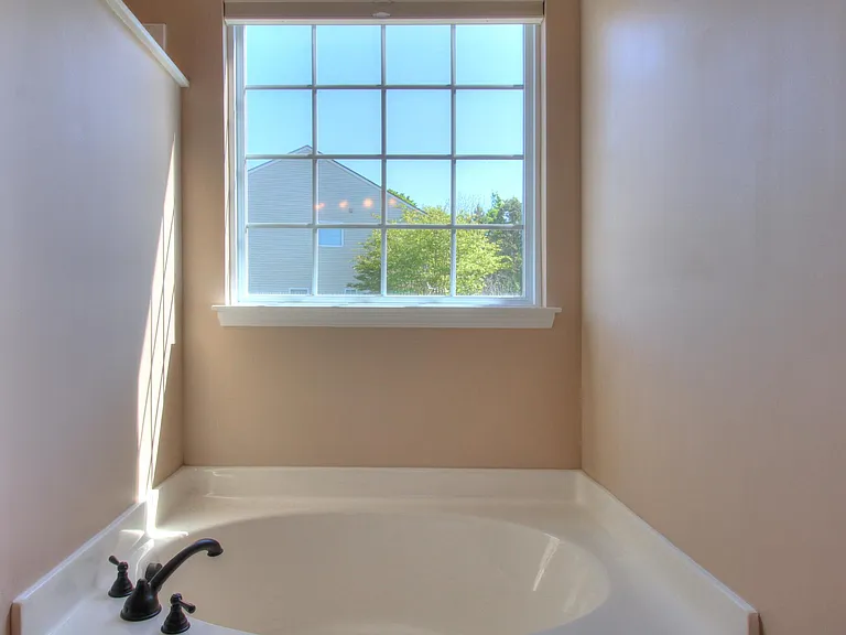 4001 Fountainbrook Dr — Photo 14