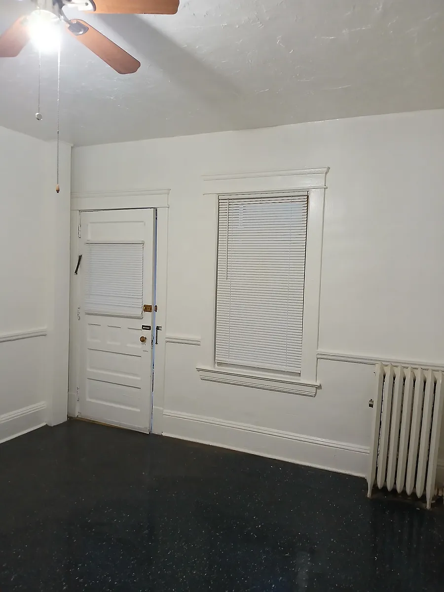 Building Photo - 2220 Murray Hill Rd #2