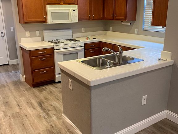 3rd image of 4800 Westlake Pkwy Unit 1309