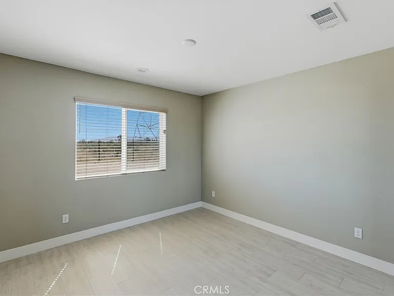 12415 Sycamore St #3 — Photo 18