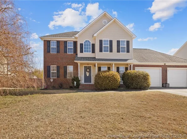 91 Lenoir Dr, Spring Lake, NC 28390