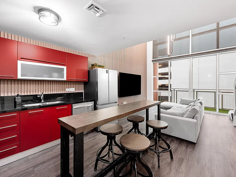 244 Biscayne Blvd #651 — Photo 6