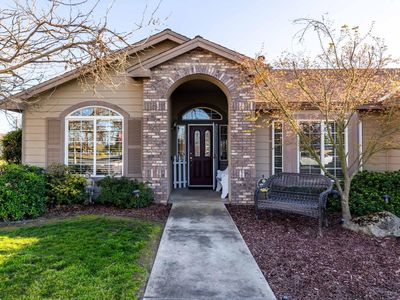 2590 Lingonberry St, Kingsburg, CA, 93631