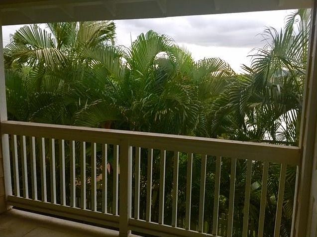 Private Balcony with Mountain View