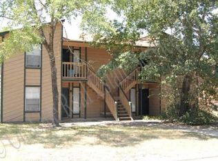 2400 Bosque Dr #A-D, College Station, TX 77845