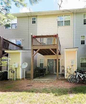 5th image of 314 Wilkes Place Dr