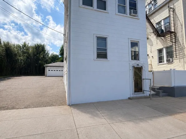 142 N 6th Avenue, Mount Vernon, NY 10550