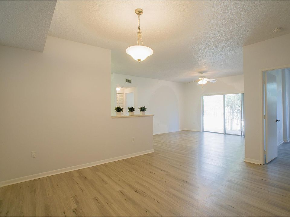 1st image of 6936 SW 39th Street #202D
