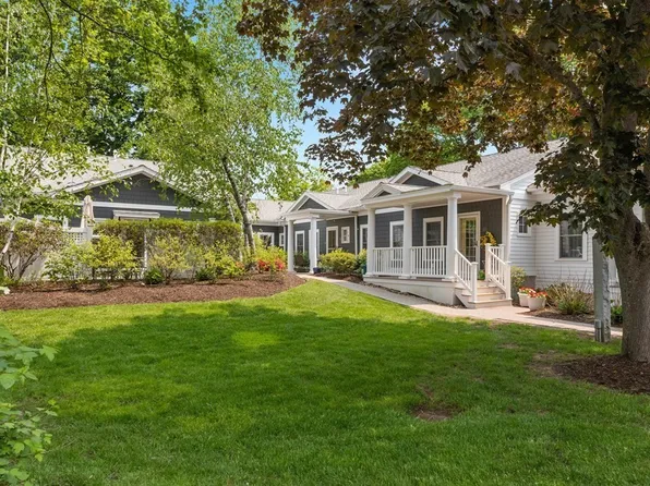 16 Green St Unit 12, Ipswich, MA 01938
