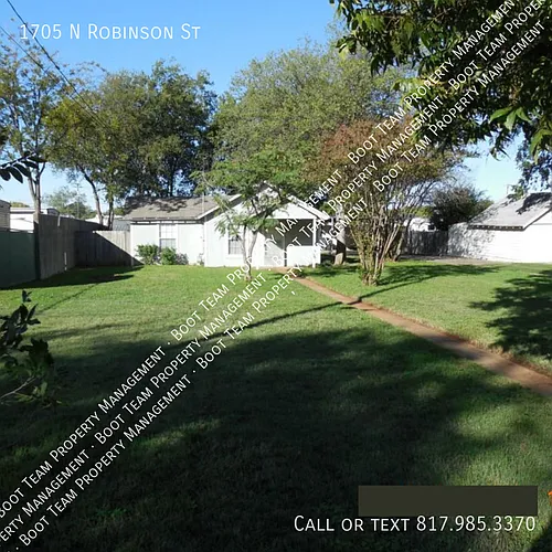 1705 N Robinson St Photo 1