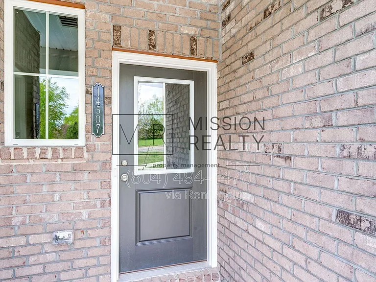 14507 Hancock Towns Dr — Photo 23