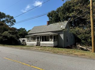 301 Railroad St, Pickens, SC 29671