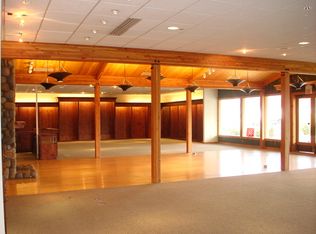 205 Fern Valley Rd STE Q, Phoenix, OR 97535