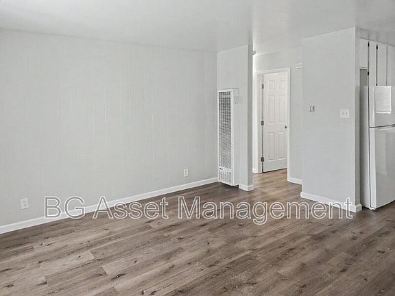 3rd image of 1691 Hayes St