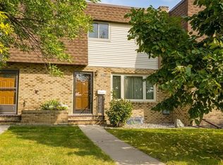 904 Belsly Blvd, Moorhead, MN 56560