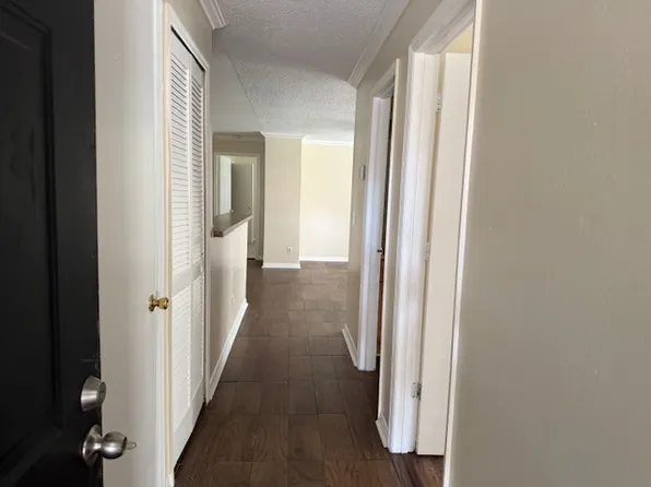 6046 Westgate Dr APT 102, Orlando, FL 32835