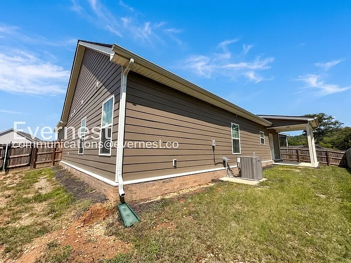 1402 Pipeline Ave — Photo 21