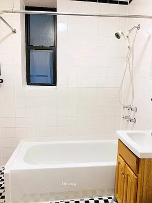 Rented by Corcoran | media 6