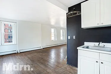 Rented by Mdrn Residential