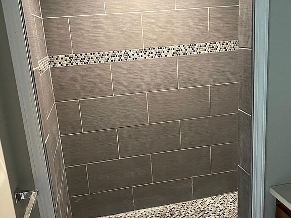 Master Bath Walk in Shower