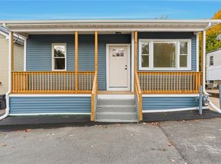 26 Alto St, Cranston, RI 02920