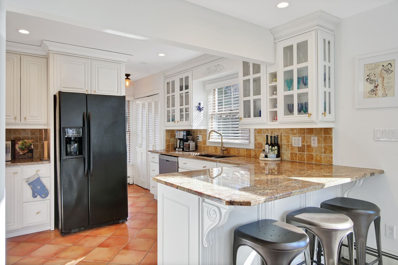  Granite Kitchen