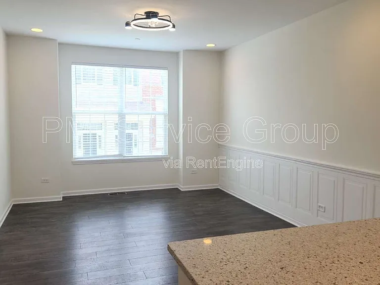 4444 Monroe Ct — Photo 8