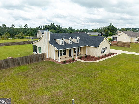 5th image of 3382 Possum Creek Rd