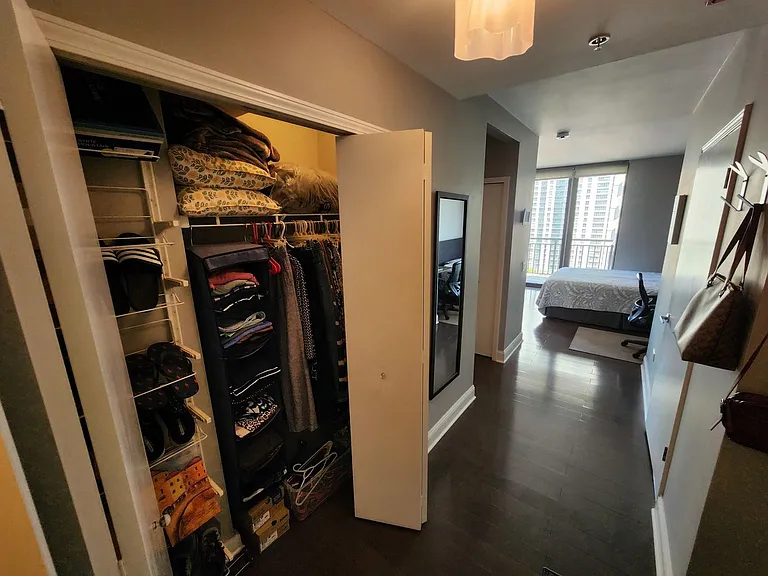 630 N State St #1801 — Photo 3