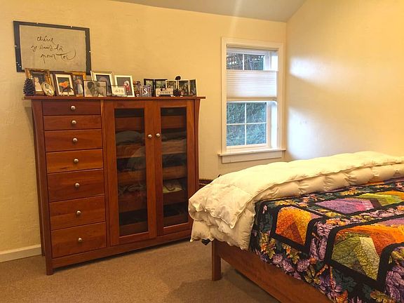 Master bedroom with queen bed