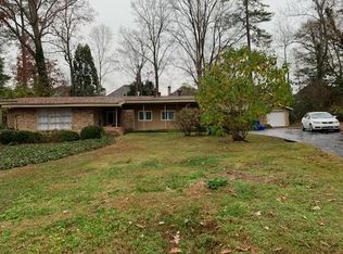 1086 Lynmoor Dr, Atlanta, GA 30319