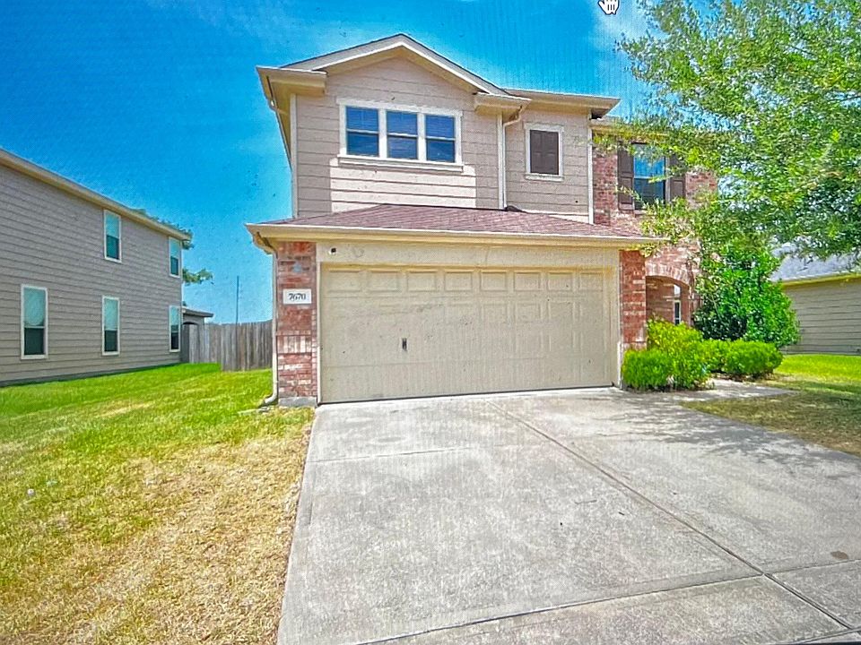 1st image of 7670 Connemara Dr