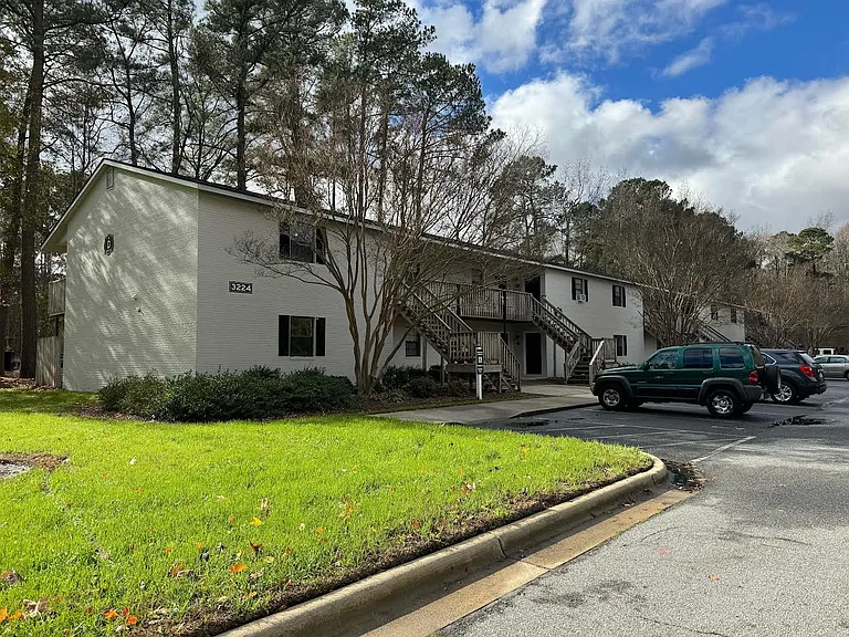 Brookfield at Lynndale — Photo 15