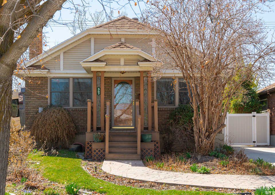 1st image of 442 E Kensington Ave
