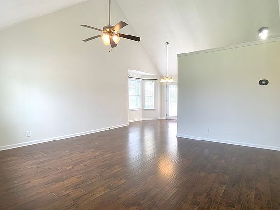 5th image of 1404 Marla Ct
